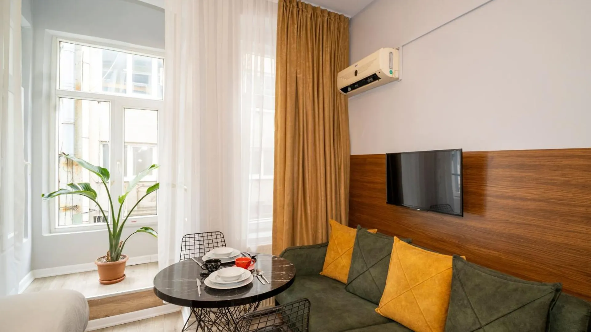 New Life Taksim Apart Hotel Estambul 0*,
