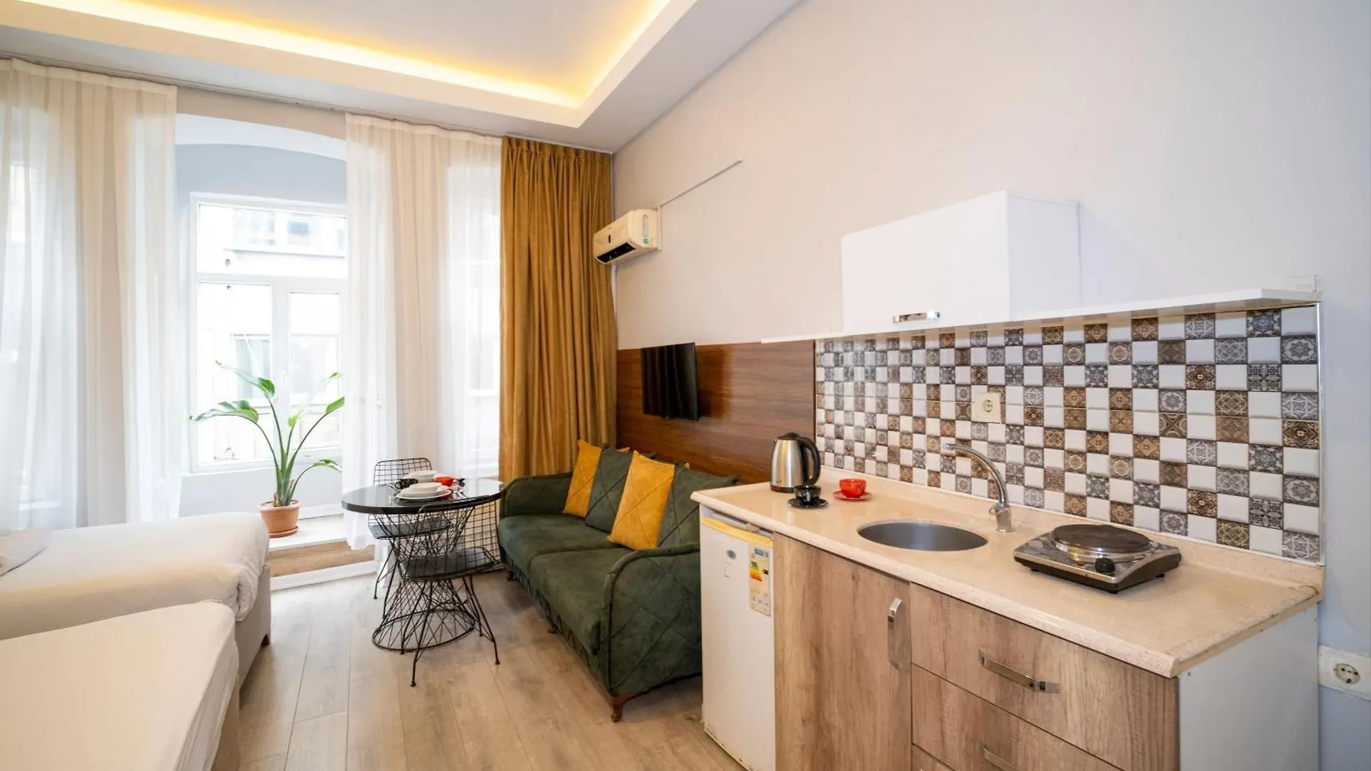 New Life Taksim Apart Hotel Estambul 0*,