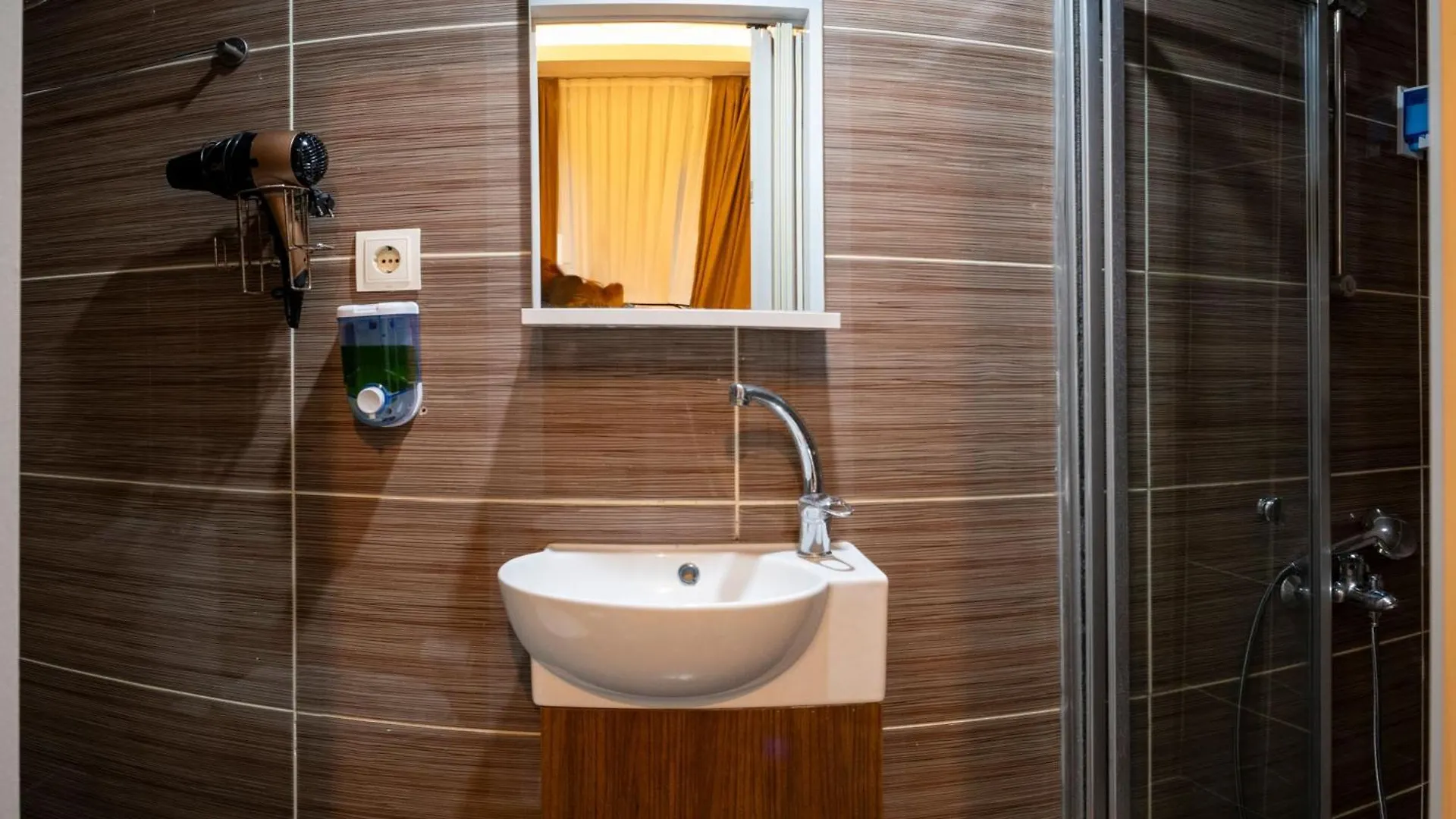 New Life Taksim Apart Hotel Estambul 0*,